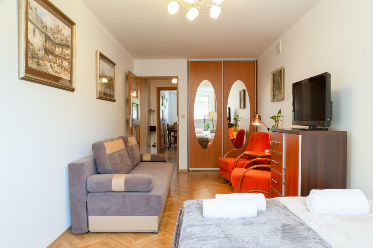 Traditional Apartment Starowislna Street Cracóvia Exterior foto