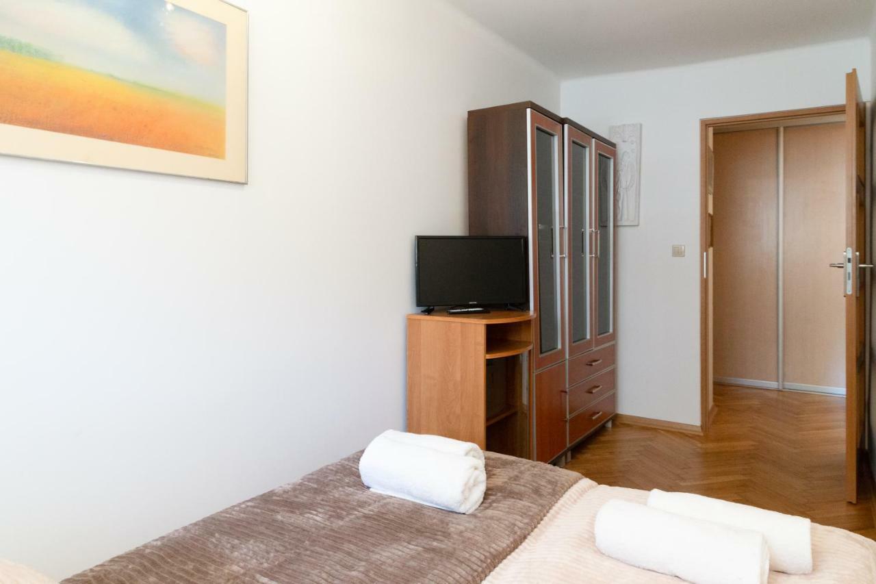 Traditional Apartment Starowislna Street Cracóvia Exterior foto